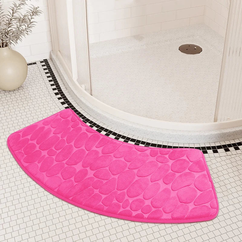 Curved Non-Slip Pebble Bath Mat