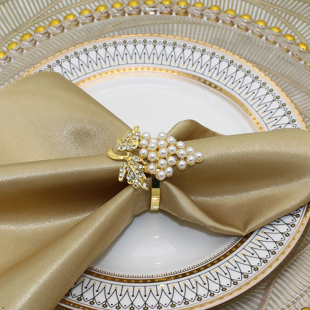 Dvianna Pearl Grape Napkin Rings