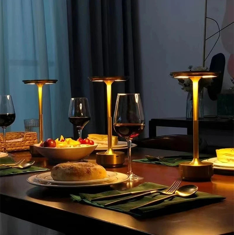 Elegant Dimmable Black USB Table Lamp