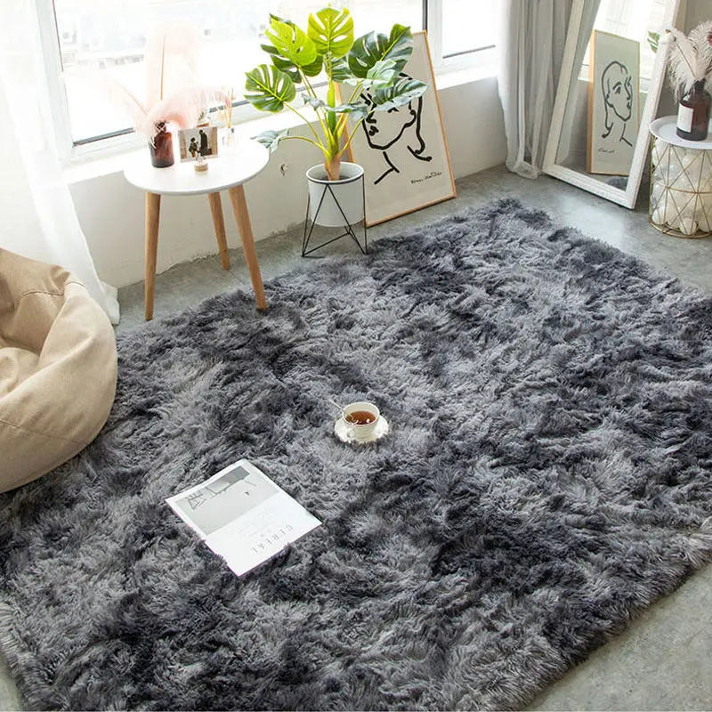 Fluffy Beige Shaggy Carpet for Bedrooms