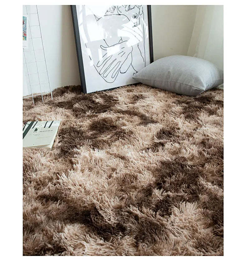 Fluffy Beige Shaggy Carpet for Bedrooms