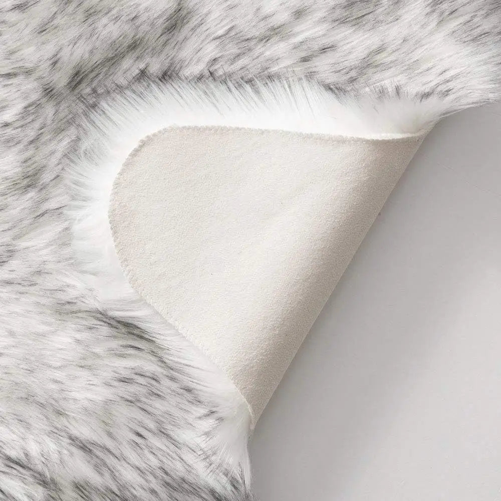 Fluffy Faux Fur Bedroom Rug