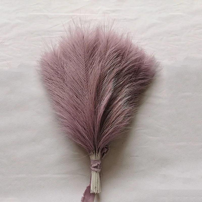 Fluffy Pampas Grass Faux Flowers