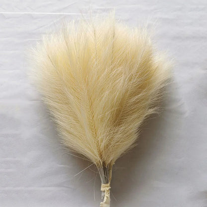 Fluffy Pampas Grass Faux Flowers