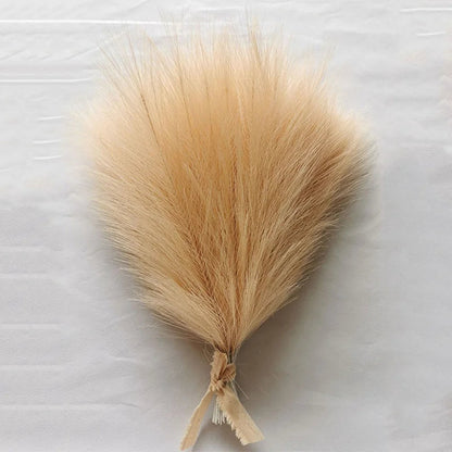 Fluffy Pampas Grass Faux Flowers