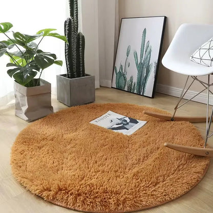 Fluffy White Round Carpet Mat