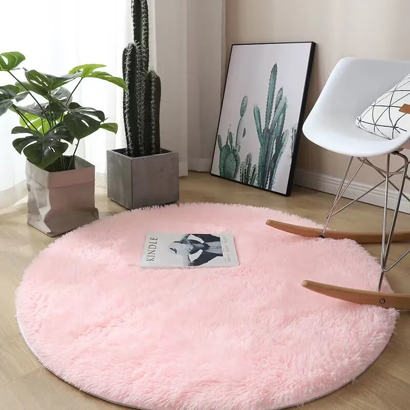 Fluffy White Round Carpet Mat