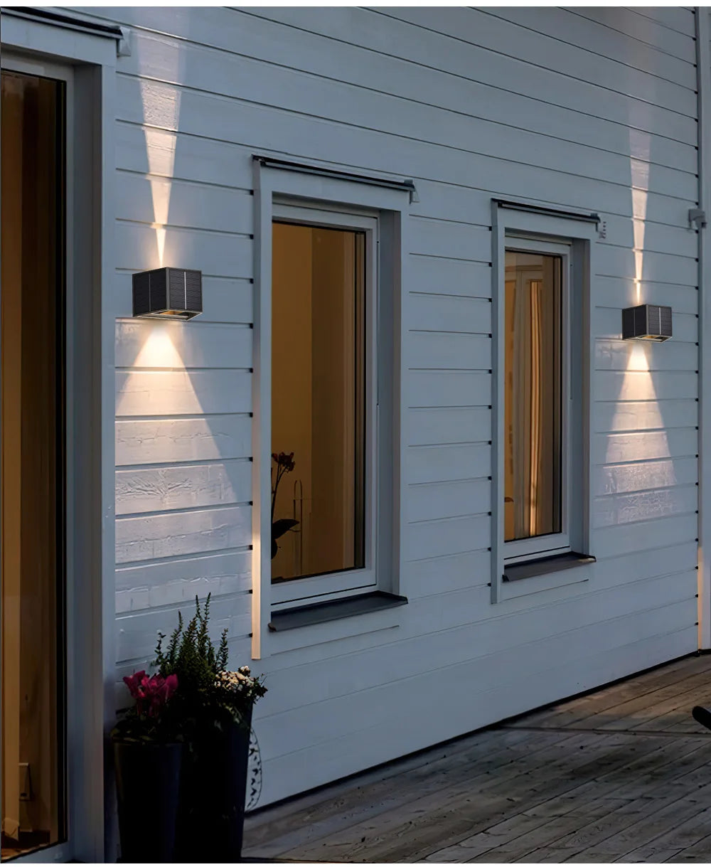 GOTOBE Solar LED Wall Light