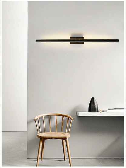 Aplique de pared LED DecorBites™ con tubos metálicos lineales dorados para espejos de baño y sala de estar modernos