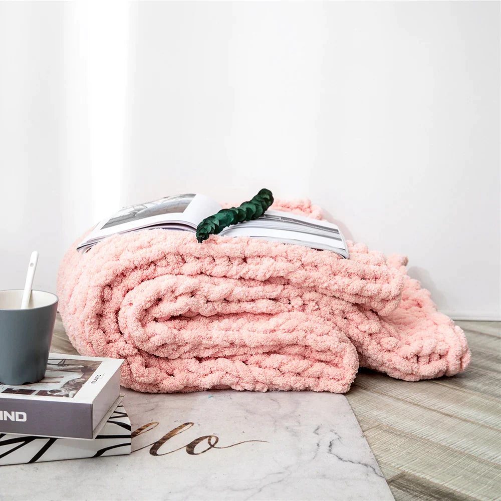 بطانية ديكوربايتس™ المريحة والمحبوكة من قماش الشنيل - غطاء ناعم مزخرف للسرير أو الأريكة أو غرفة المعيشة - بديل لللحاف الصيفي أو السجادة