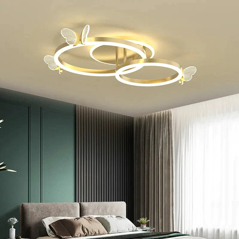 Lámpara de Techo LED Mariposa Luxe™ Decorbites: Atmósfera Moderna, Brillante y Elegante