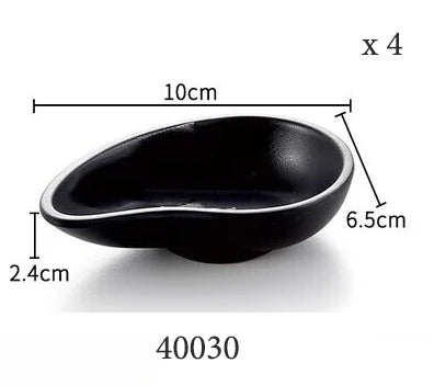 طقم أطباق وأطباق صلصة غمس بلاستيكية من الميلامين الأسود من DecorBites™ - عبوة من 4 قطع