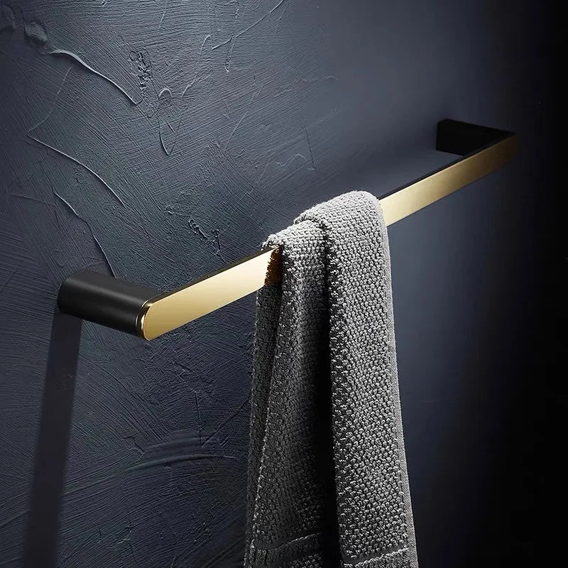 Conjunto de Baño Decorbites™ Oro y Negro - Estante, Perchero para Toallas, Soportes, Soporte para Cepillo y Más