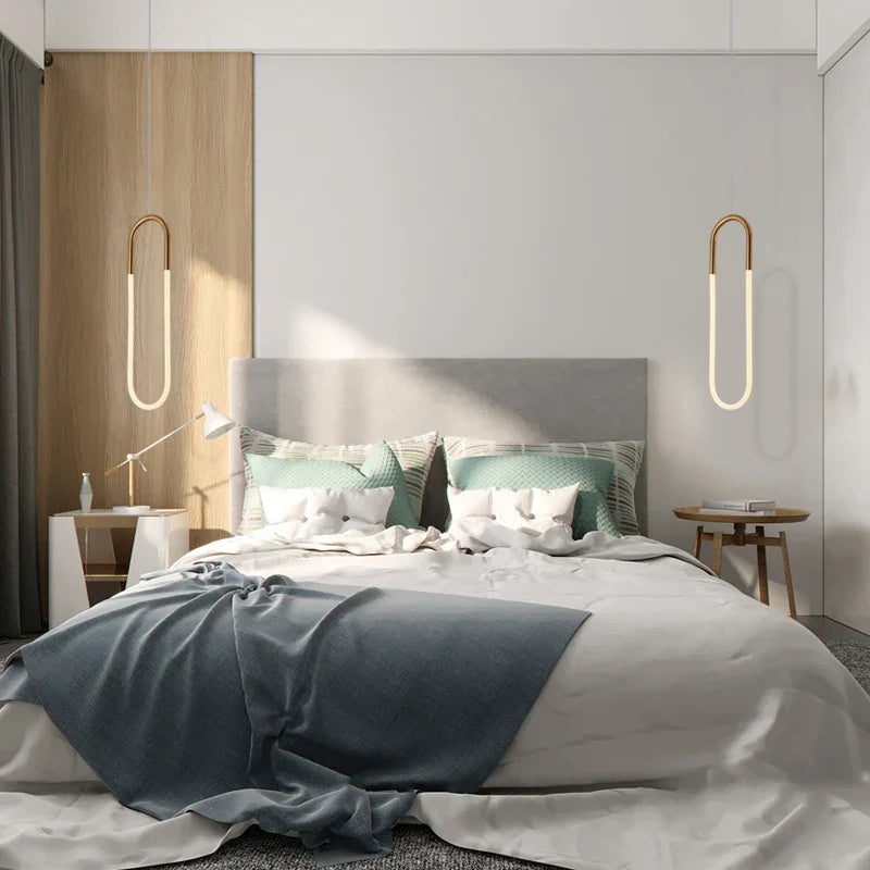 Decorbites™ Lámpara colgante de anillo de acrílico dorado para espacios de vida modernos