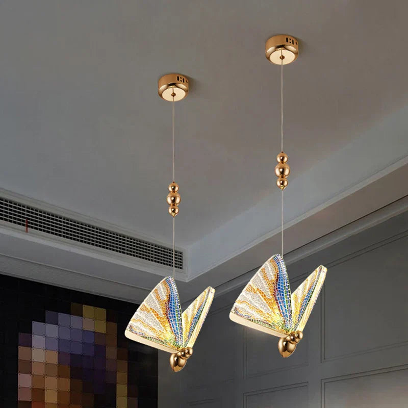 Decorbites™ LED-Schmetterlings-Hängeleuchte für das Wohnzimmer - Bunte Acryl-Insektenleuchte