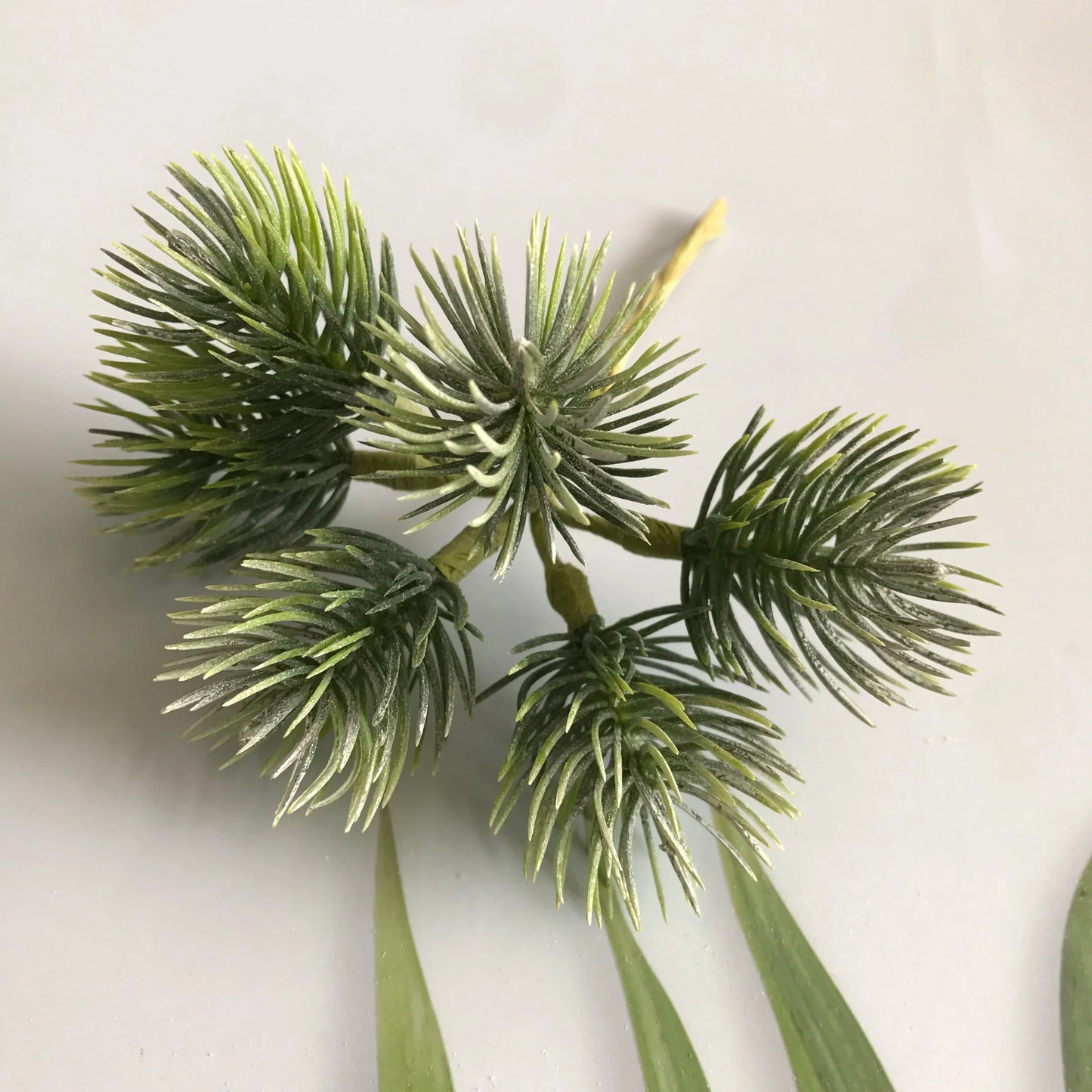 Paquete de estambres de bayas verdes DecorBites™ para decoración navideña y envoltorio de regalos DIY