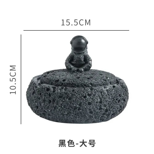 DecorBites™ Cement Astronaut Ashtray with Lid - High Temperature Resistant Cigar Ashtray