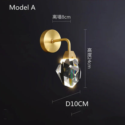 Aplique de pared LED de cristal DecorBites™ con acabado en cobre para una decoración moderna y lujosa del hogar.