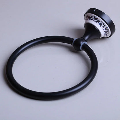 حلقة منشفة حمام من الفولاذ المقاوم للصدأ باللون الأسود من DecorBites™ - مثبتة على الحائط بلون برونزي مصقول بالزيت