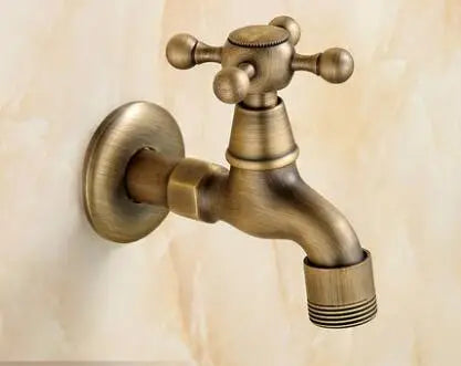 صنبور غسالة ملابس خارجية منحوت على شكل تنين من النحاس العتيق من DecorBites™ صنبور بارد