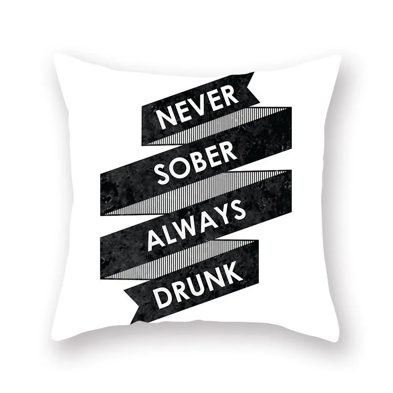 Funda de cojín geométrica negra DecorBites™ | Fundas decorativas para sofá | Cojín decorativo para sala de estar