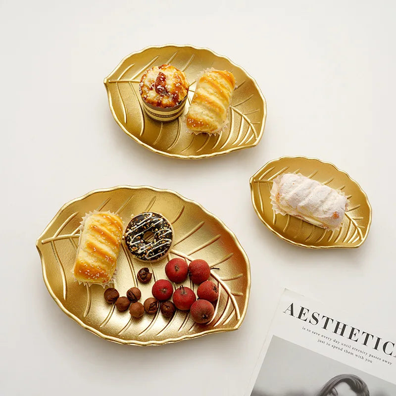 Plato de Hojas de Oro Decorbites™: Bandeja Decorativa de Lujo para Joyas, Dulces, Frutas y Adornos