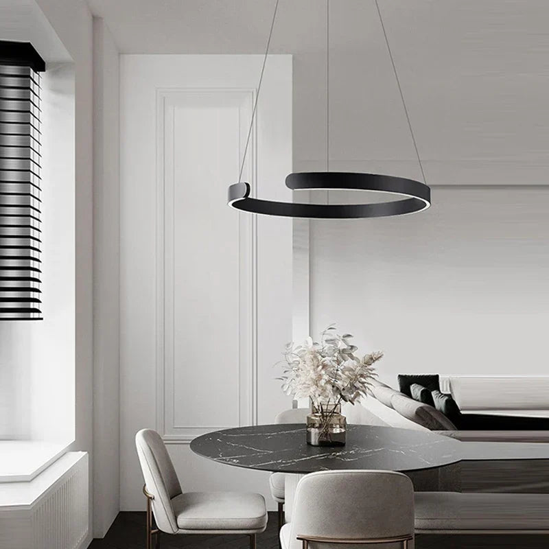 Chandelier LED Decorbites™: Patrón de Anillos Redondos, Oro, Diseño Moderno para Sala de Estar, Comedor, Dormitorio, Cocina.