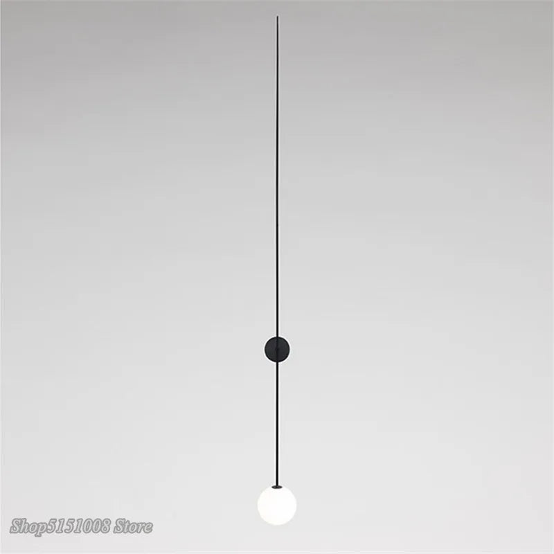 Lámpara de pared LED con bola de cristal DecorBites™ para una decoración minimalista moderna.