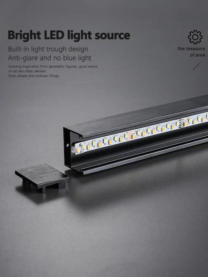 ثريا ديكوربايتس™ السوداء ذات الإضاءة LED بتصميم بسيط لغرفة المعيشة