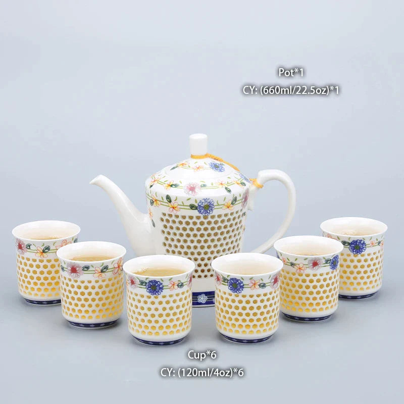 DecorBites™ Blue White Porcelain Tea Pot 660ml - Traditional Chinese Kung Fu Teaware