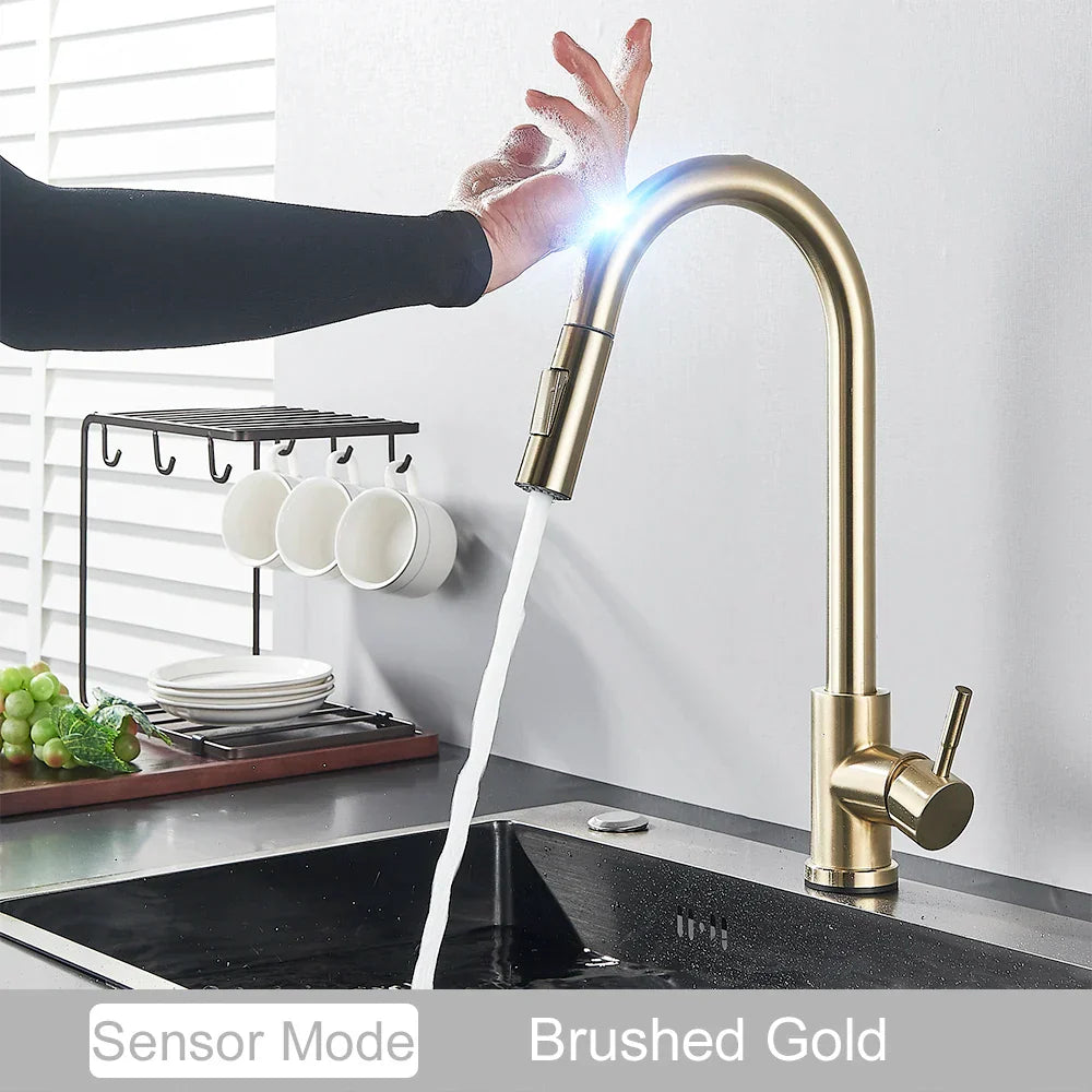 Grifo de Oro Decorbites™ con Control de Sensor Táctil para una Experiencia de Mezclador Sensible