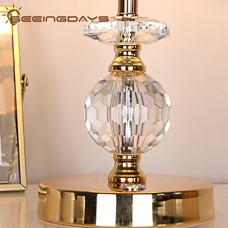Lámpara de mesa Bola de Cristal DecorBites™ | Diseño europeo moderno