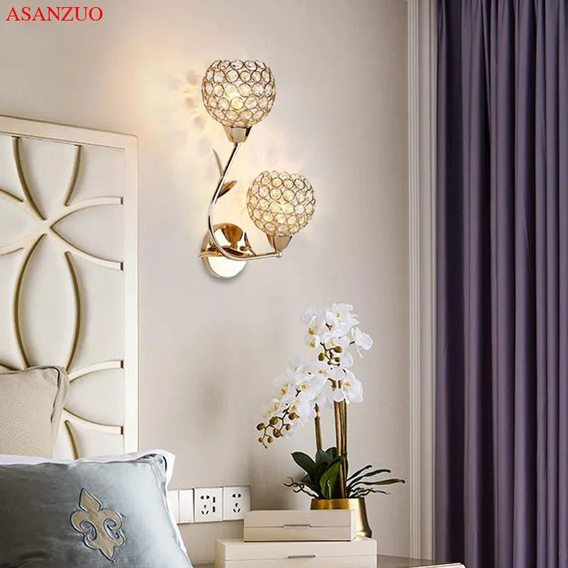 Lámparas de pared DecorBites™ Golden Crystal: luminarias de lujo para la decoración del hogar.