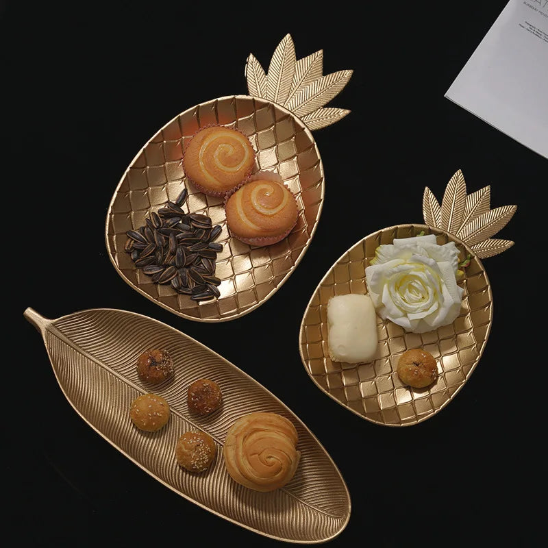 Plato de Hojas de Oro Decorbites™: Bandeja Decorativa de Lujo para Joyas, Dulces, Frutas y Adornos