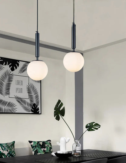 Lámpara colgante LED DecorBites™ con forma de bola de cristal para dormitorio y bar, moderna lámpara de techo colgante tipo globo.