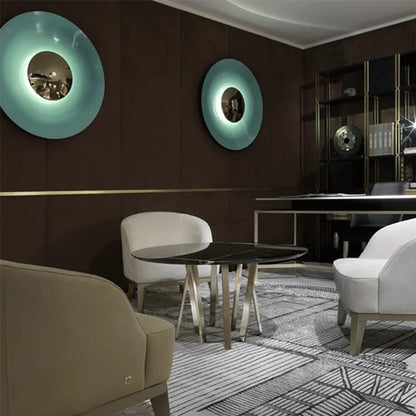 Apliques de pared LED DecorBites™ con forma de OVNI, lámpara de noche para una decoración de dormitorio moderna y minimalista.