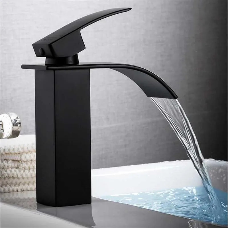 Grifo de Lavabo en Cascada Dorado Negro Decorbites™ de Latón para Baño con Mezclador de Agua Caliente y Fría