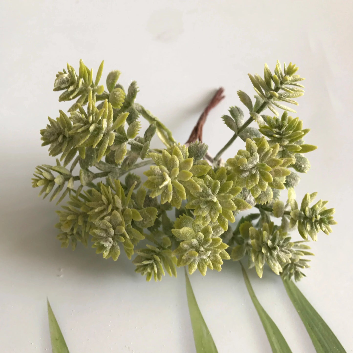 Paquete de estambres de bayas verdes DecorBites™ para decoración navideña y envoltorio de regalos DIY