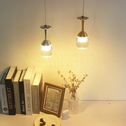 Lámparas colgantes LED DecorBites™ con forma de copa de vino para restaurantes, bares y comedores
