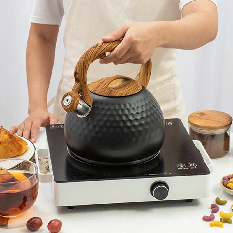 Hervidor de agua DecorBites™ de 3 litros de acero inoxidable con silbato | Hervidor con sonido de martillo para cocinas de gas e inducción