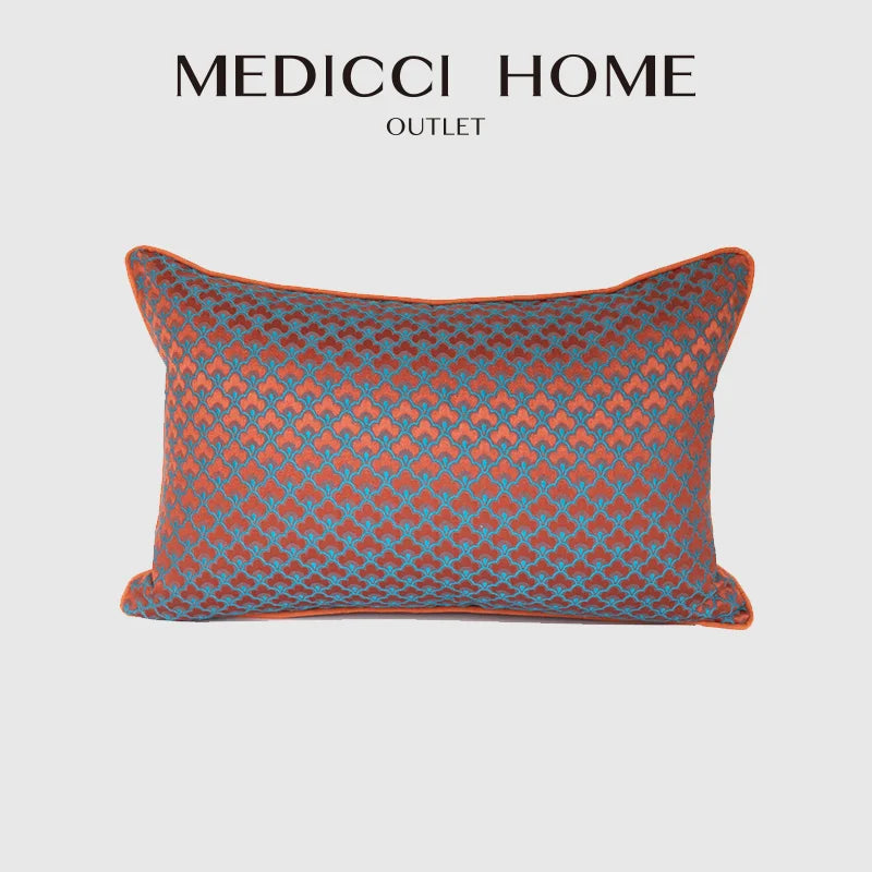 Funda de almohada lumbar DecorBites™ con jacquard geométrico azul y rojo para una decoración moderna de lujo.