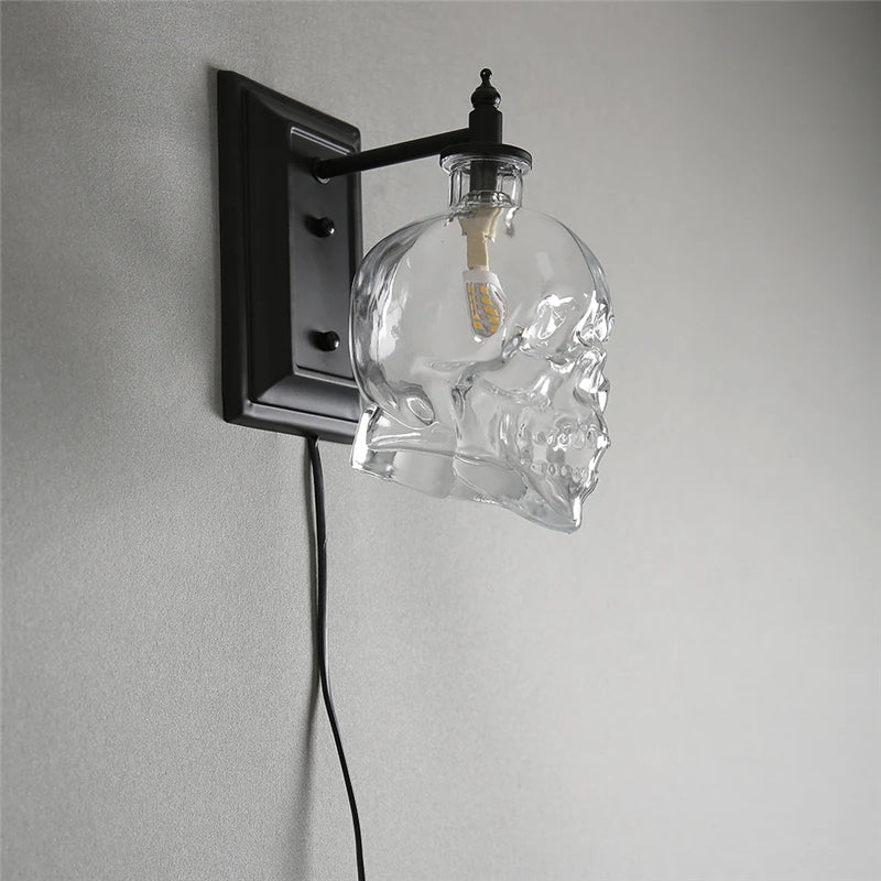 Decorbites™ Glas-Schädel-Wandleuchte: Nordisch-industrielle Vintage-LED-Wandleuchte für Wohnzimmer & Schlafzimmer.