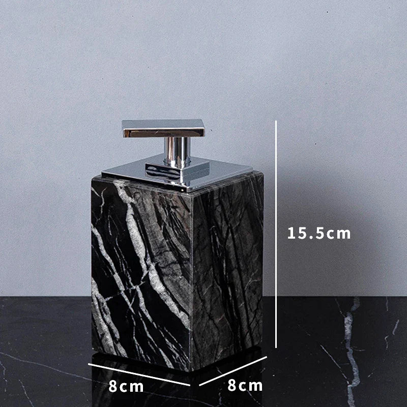 مجموعة حمام DecorBites™ المصنوعة من الرخام بحبيبات الخشب القديمة مع إكسسوارات فاخرة