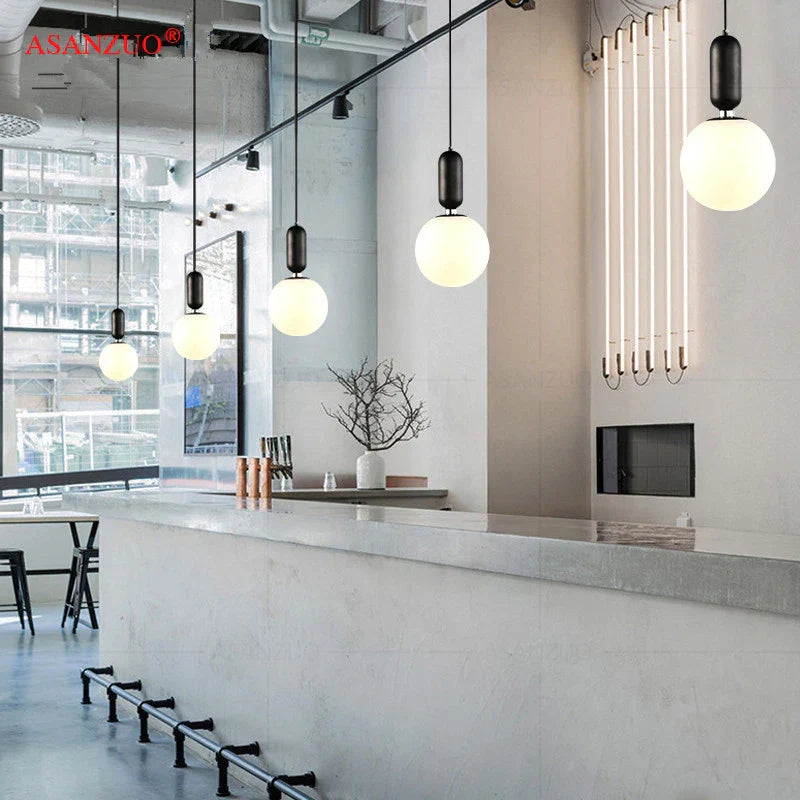 Lámpara colgante de noche LED con forma de bola de cristal DecorBites™