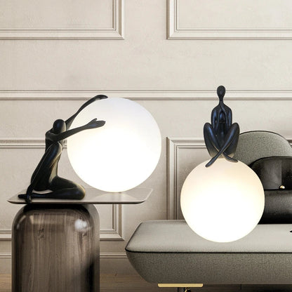 مصباح طاولة DecorBites™‎ على شكل كرة بشرية تجريدية - إضاءة منحوتة فنية حديثة