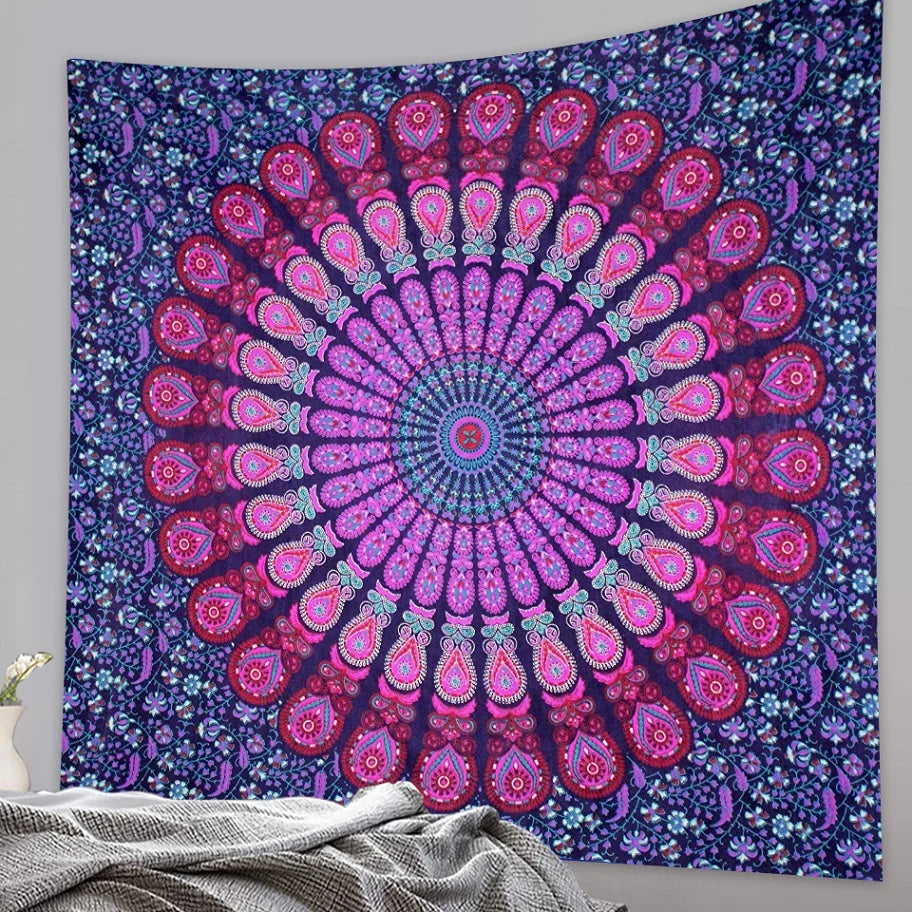 Decobites Vintage Gradient Mandala Tapestry: Hippie Bohemian Decor Sheet & Yoga Mat