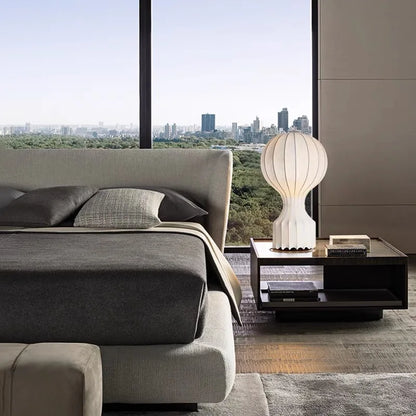 ديكوربايتس™ مصباح طاولة Gatto Silk بتصميم عصري وبسيط لغرفة النوم LED