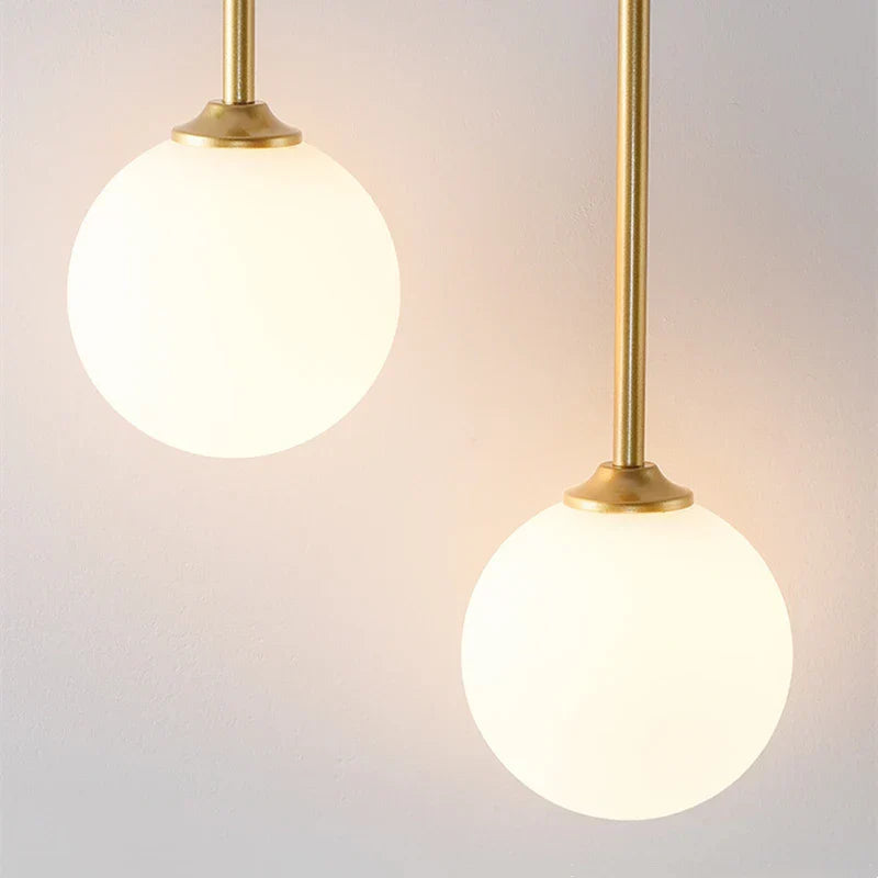 Decorbites™ Aplique de Bola de Vidrio Dorado | Iluminación Moderna Nórdica para Mesa de Noche en Dormitorio