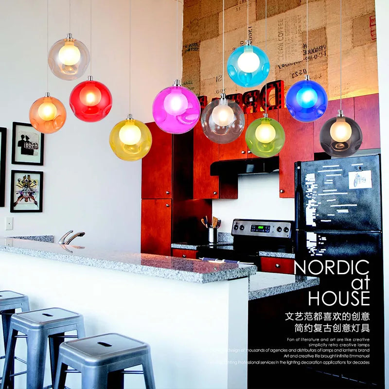 Decorbites™ Klar-Glas-Lüster mit bunten Wandlampen, LED-Hängeleuchte für Wohnzimmer und Kinderzimmer