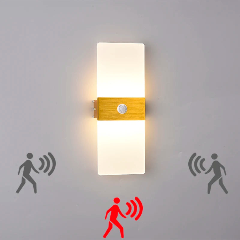 ديكوربايتس™ مصباح حائط LED أكريليك | مصباح حائط من الألومنيوم المصقول للديكور الداخلي للمنزل